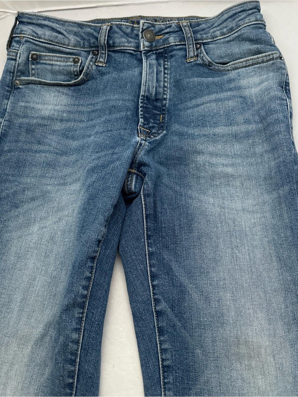 American Eagle Outfitters Men's Straight Blue Washed Jeans